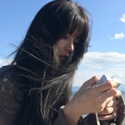 跪毯旁的眼泪